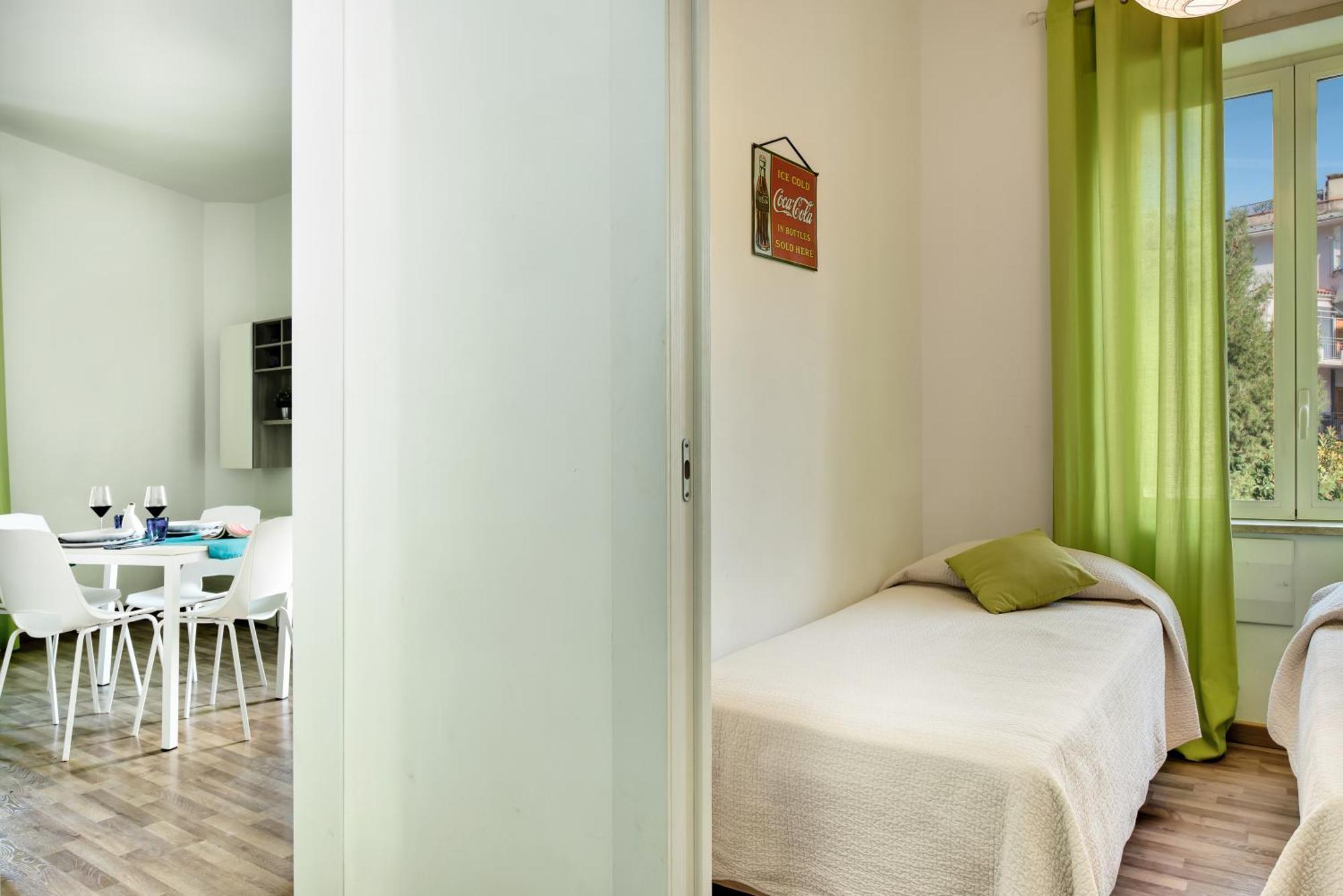 Gocce Villas - Joes Flat 2 Modern ซอร์เรนโต ภายนอก รูปภาพ
